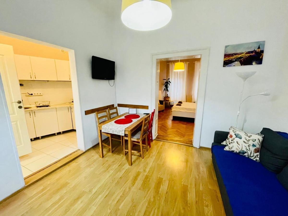 Flh - Apartament 2 Camere Ocnei Sibiu Esterno foto
